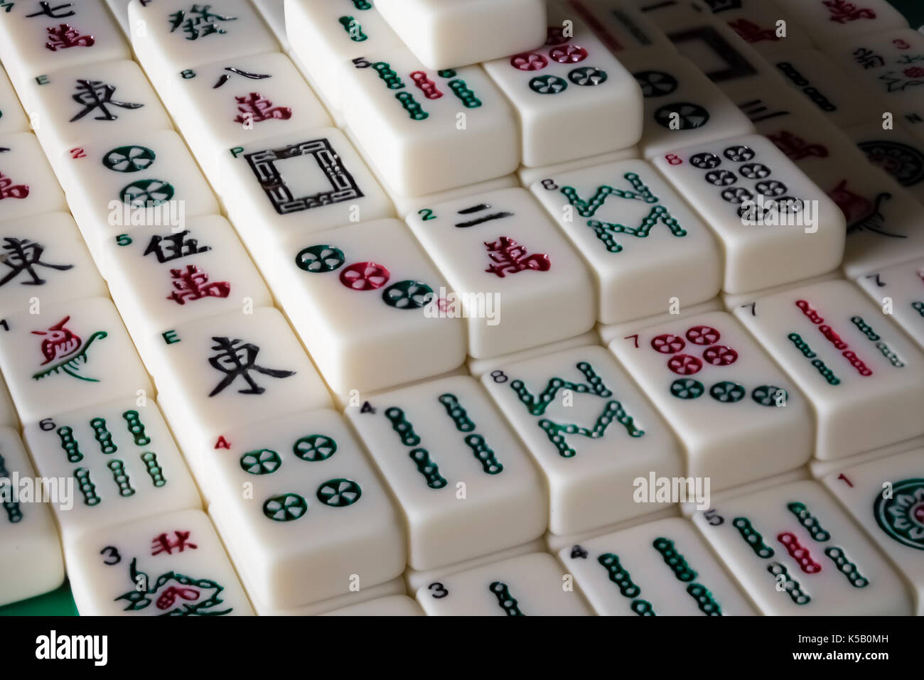 Vintage Bone and Bamboo Mahjong or Mah-jongg Playing Tiles in Box. Stock  Image - Image of character, activity: 213577537