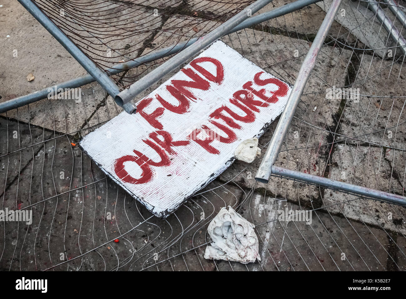 Mass student protests and civil unrest in London against increases in university tuition fees. Stock Photo