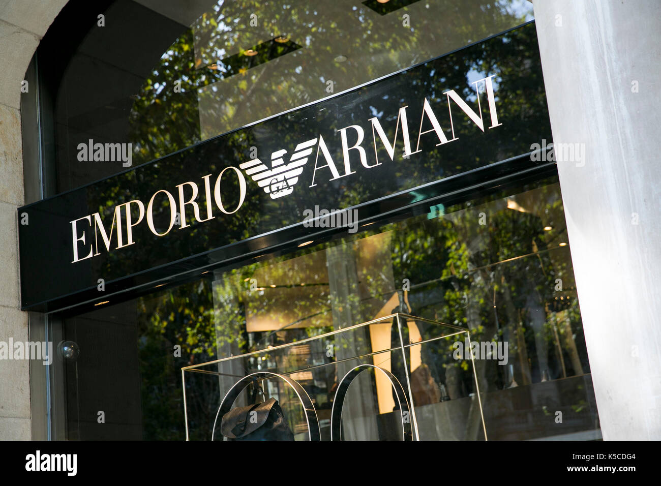 armani spain
