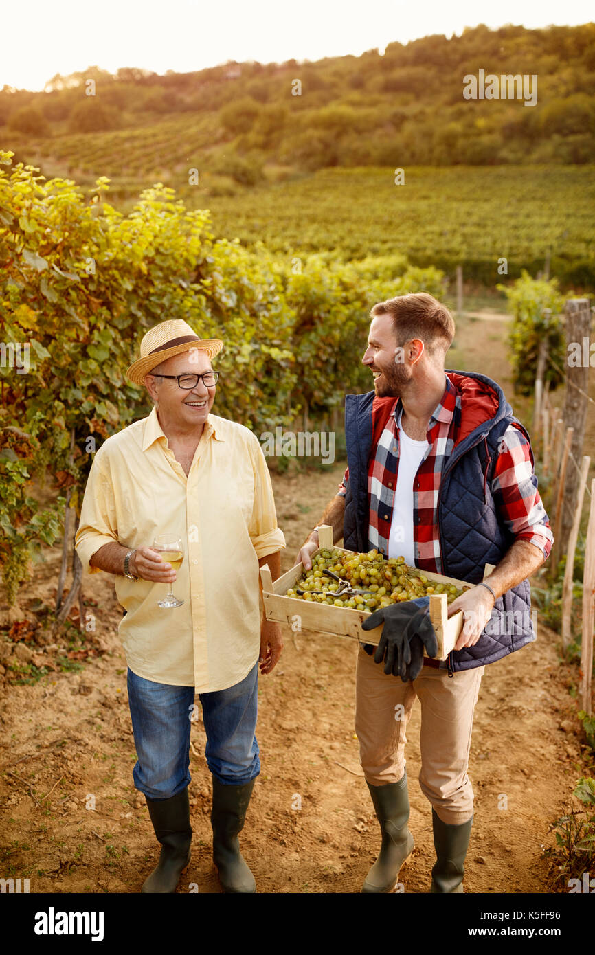 Family farm concept man hi res stock photography and images Alamy