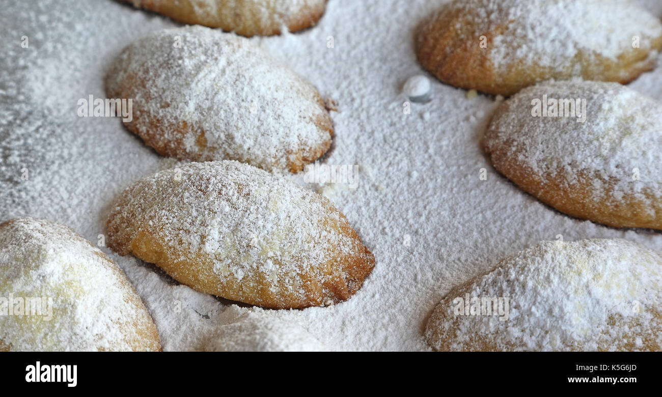 Traditional Lebanese Maamoul Cookies Stock Photo Alamy