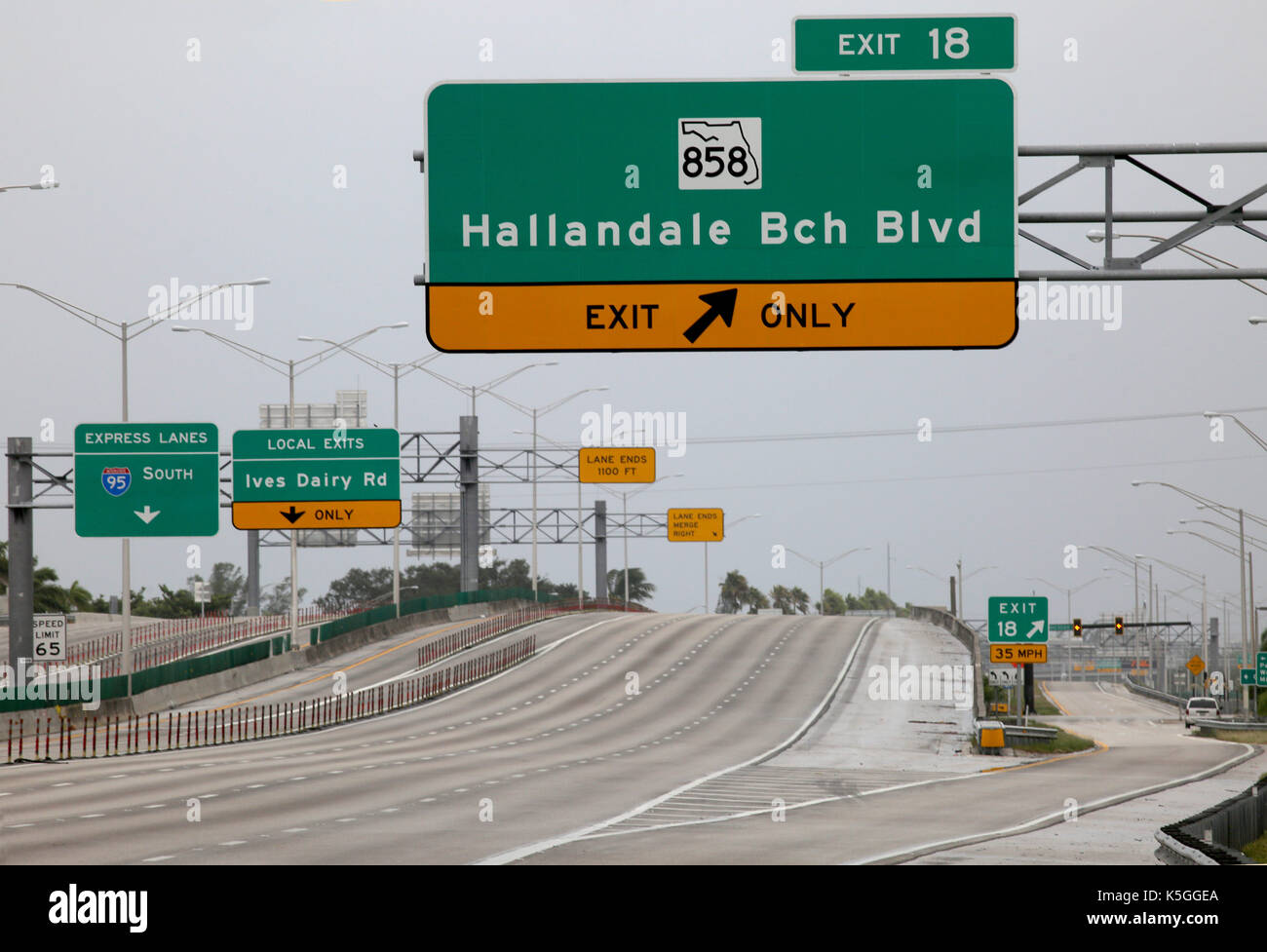 Hallandale, FL, USA. 9th Sep, 2017. I95 was nearly traffic free near