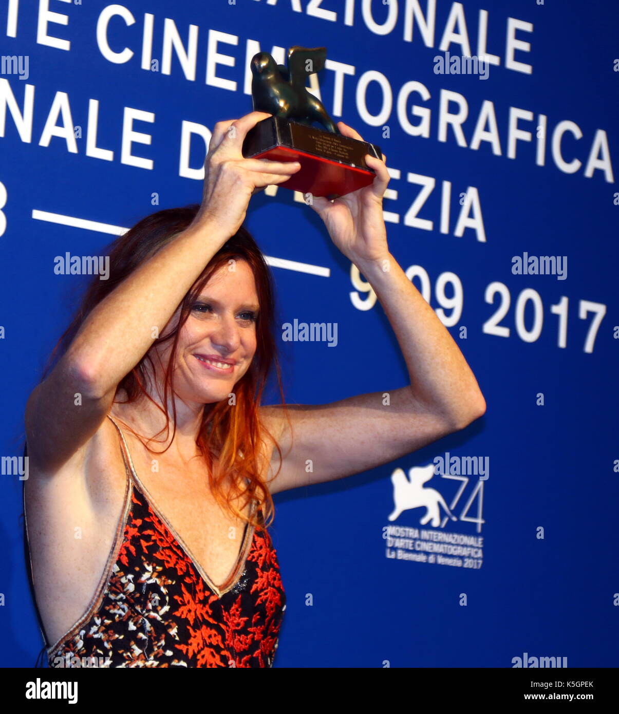 Venice, Italy. 9th September, 2017. Susanna Nicchiarelli poses with the Orizzonti Award for Best Film for 'Nico, 1988' at the Award Photocall during the 74th Venice International Film Festival at Lido of Venice on 9th September, 2017. Credit: Andrea Spinelli/Alamy Live News Stock Photo