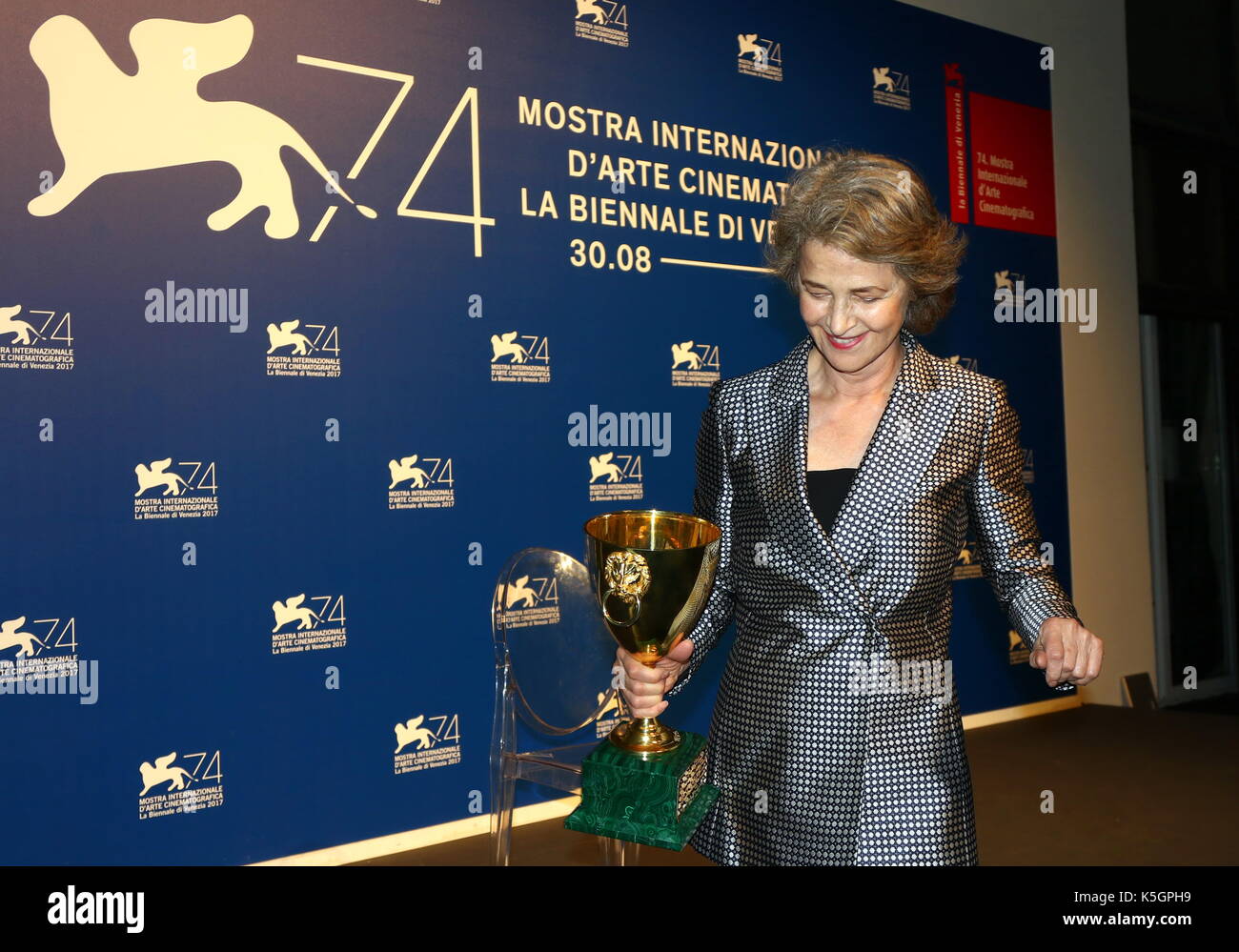Venice, Italy. 9th September, 2017. Actress Charlotte Rampling poses during a award photocall after she receives the Coppa Volpi for Best Actress for her character in the movie 'Hannah' during the 74th Venice International Film Festival at Lido of Venice on 9th September, 2017. Credit: Andrea Spinelli/Alamy Live News Stock Photo