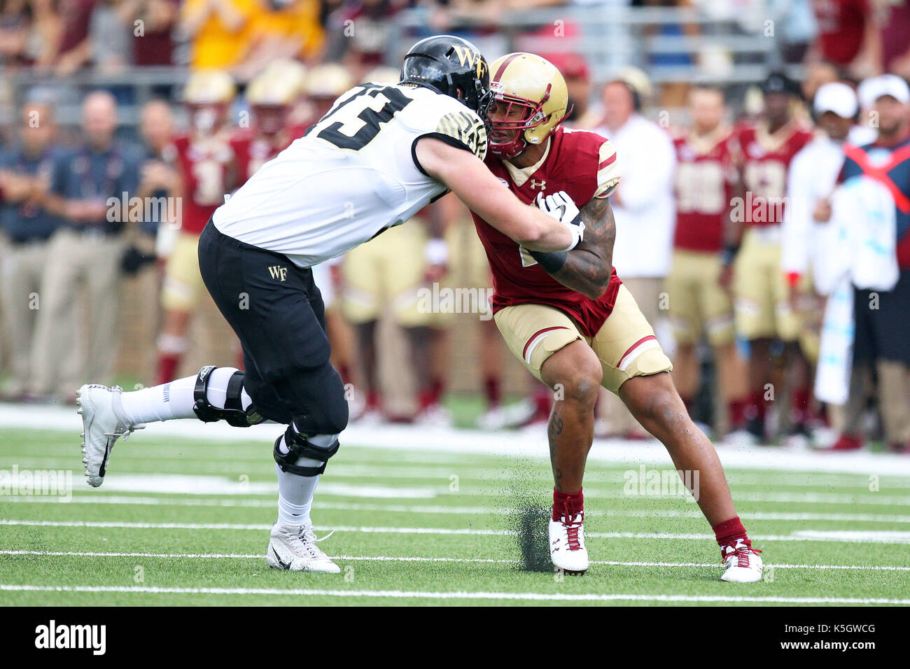 Jake Benzinger Alumni Stadium. 9th Sep, 2017. MA, USA; Boston College Eagles defensive ...
