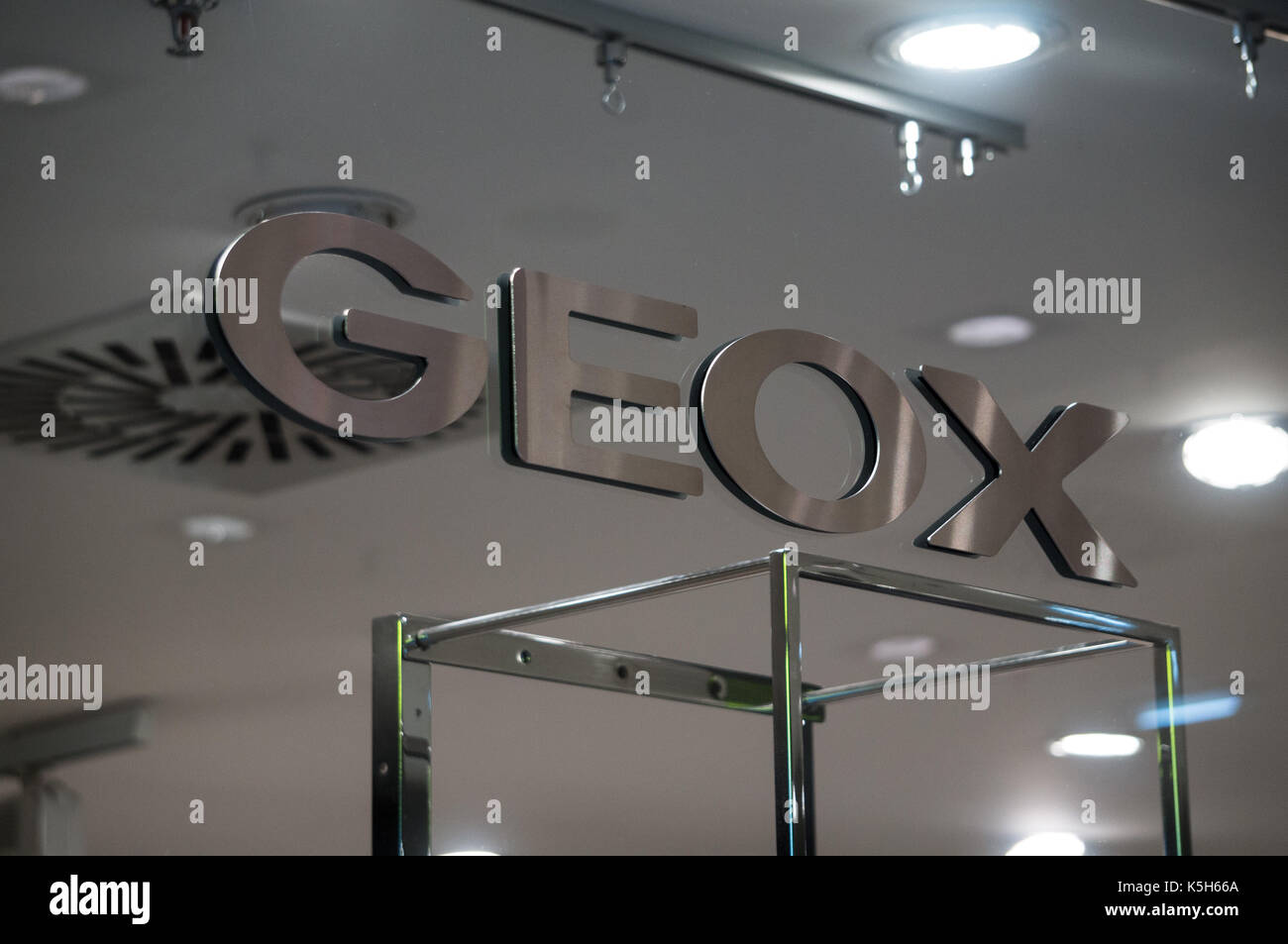Graz, Austria - September 8th 2017: Geox inscription on the company store  window at Seiersberg mall Stock Photo - Alamy