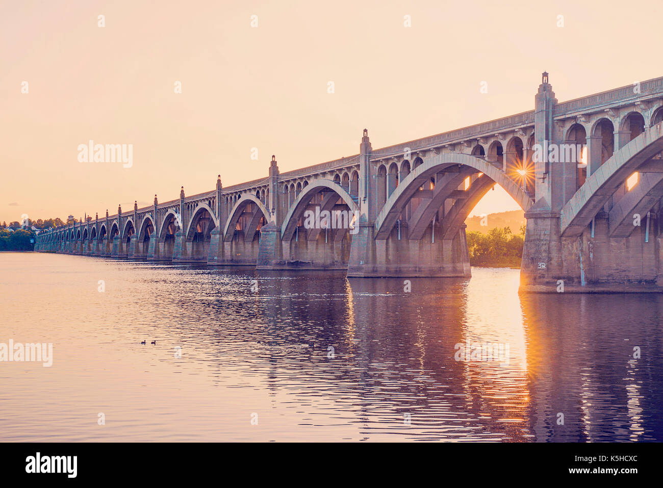 Veterans Memorial Bridge spanning the Susquehanna River between Wrightsville PA and Columbia PA Stock Photo