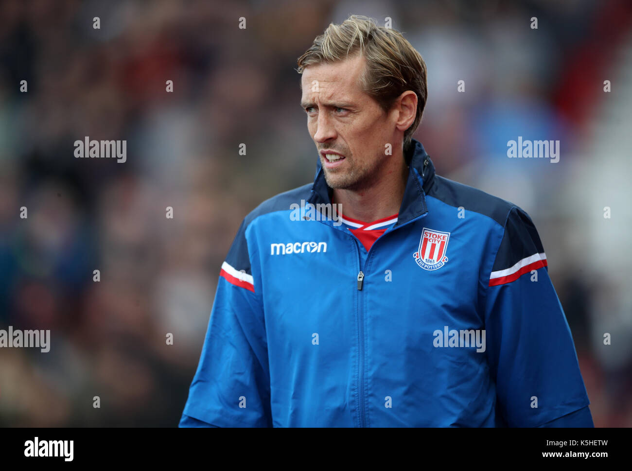 Stoke City's Peter Crouch before the Premier League match at the bet365 Stadium, Stoke. PRESS ASSOCIATION Photo. Picture date: Saturday September 9, 2017. See PA story SOCCER Stoke. Photo credit should read: Nick Potts/PA Wire. RESTRICTIONS: No use with unauthorised audio, video, data, fixture lists, club/league logos or 'live' services. Online in-match use limited to 75 images, no video emulation. No use in betting, games or single club/league/player publications. Stock Photo