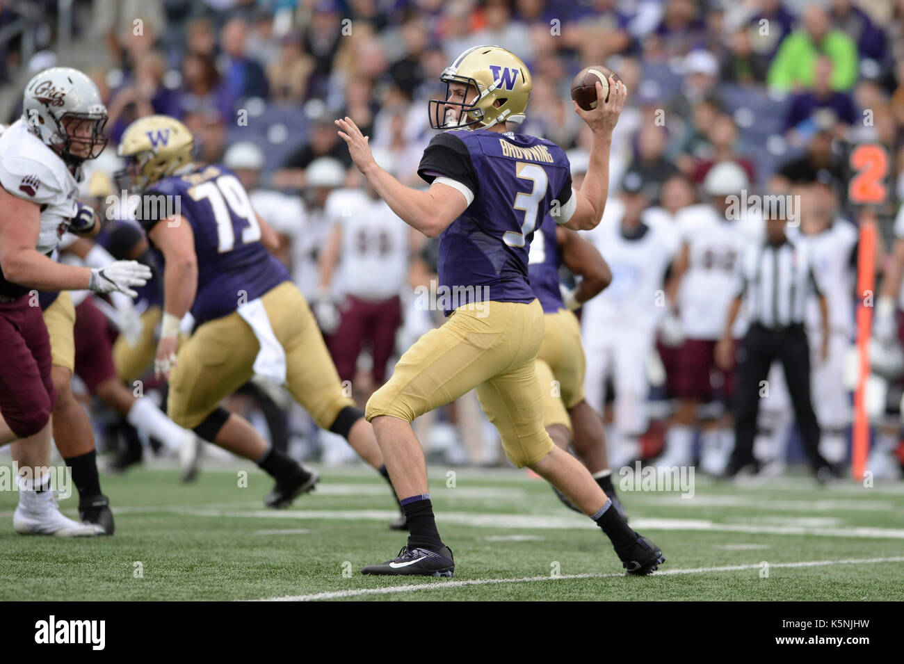 Seattle, WA, USA. 9th Sep, 2017. UW quarterback Jake Browning (3) in action during a game between the Montana Grizzlies and the Washington Huskies at Husky Stadium in Seattle, WA. Jeff Halstead/CSM/Alamy Live News Stock Photo