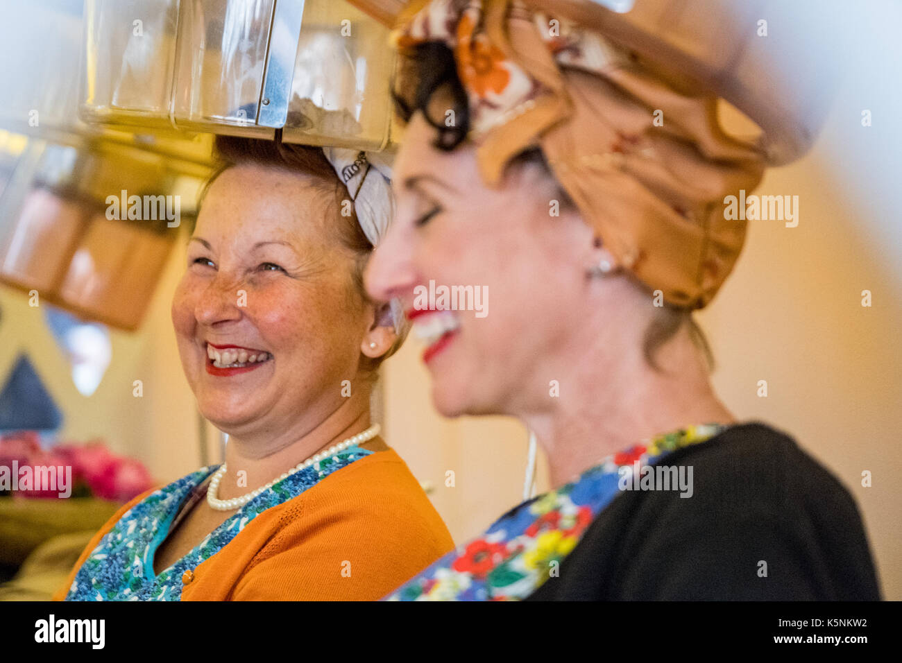 Goodwood revival ladies hires stock photography and images Alamy