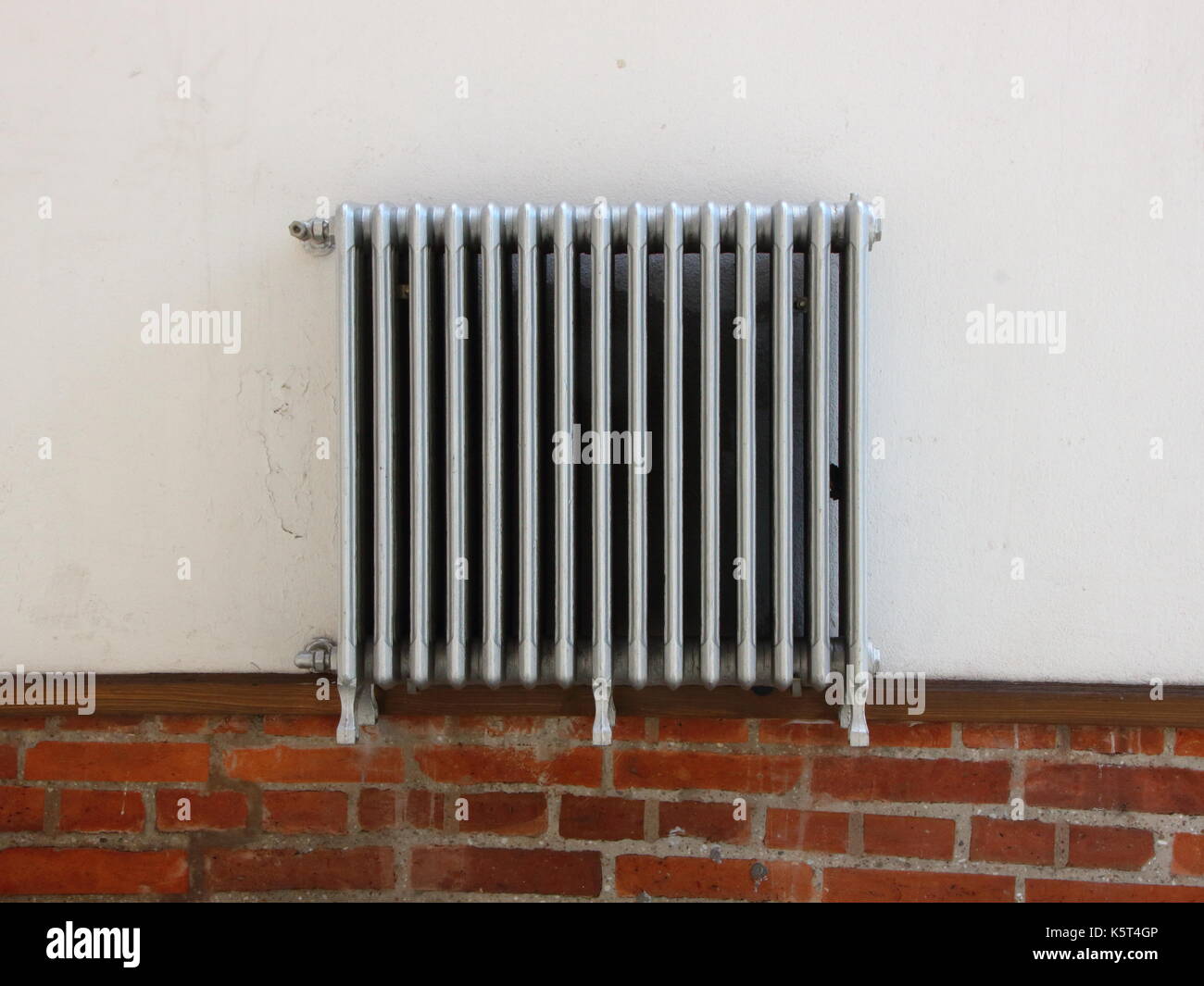 Wall Radiator Isolated Wall mounted radiator hi-res stock photography and images - Alamy