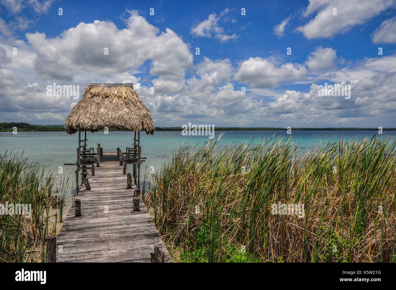 Peten guatemala water sunset hires stock photography and images Alamy