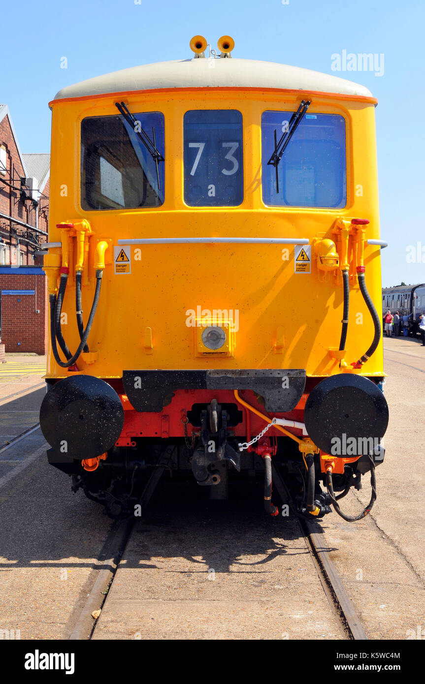 Diesel and electric trains and multiple units traction