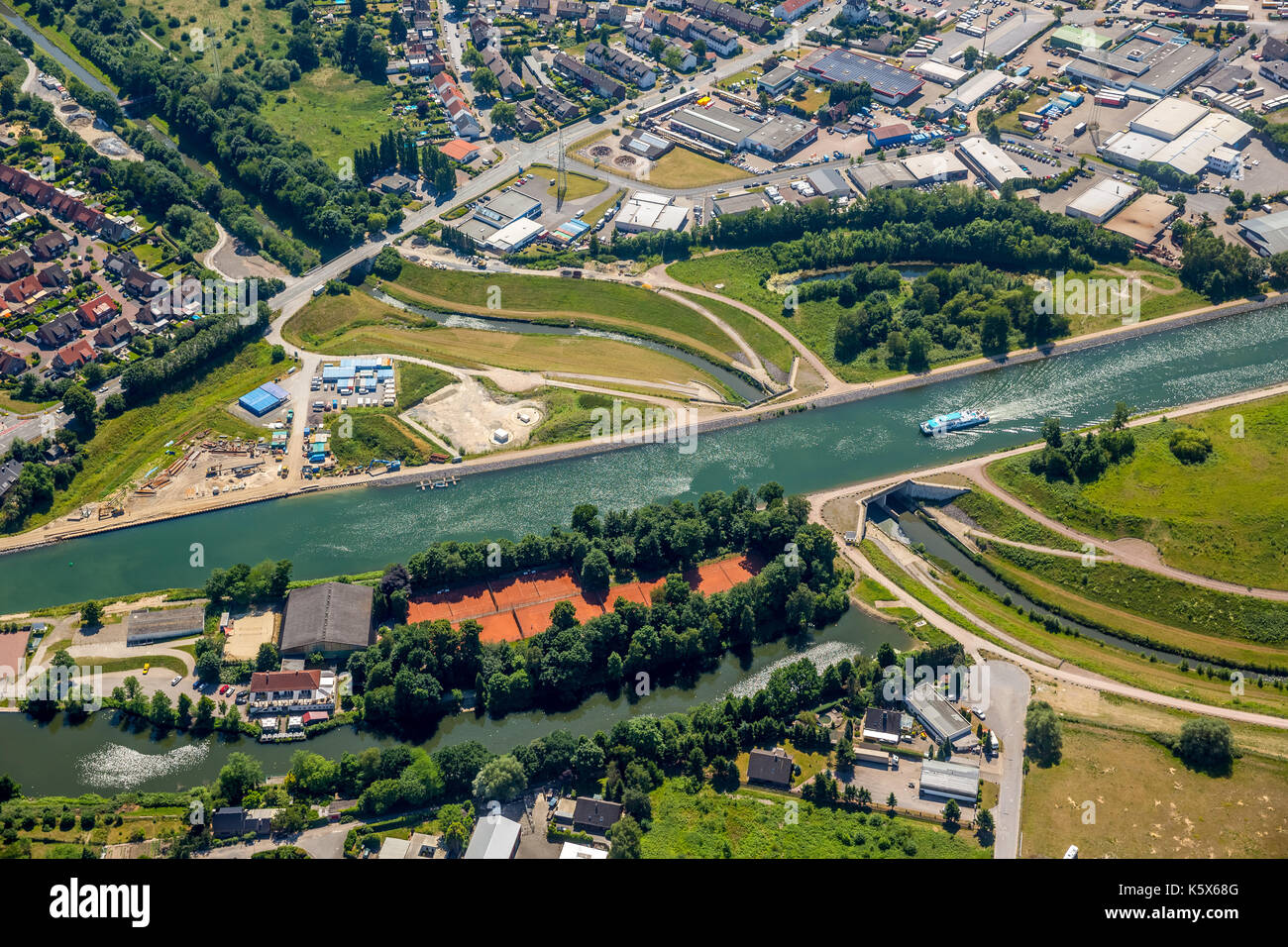 Channel node Rhine-Herne Canal, Emscherdüker Castrop-Rauxel, Ruhr, Nordrhein-Westfalen, Germany, Emscher conversion, Europe, Canal construction, canal Stock Photo