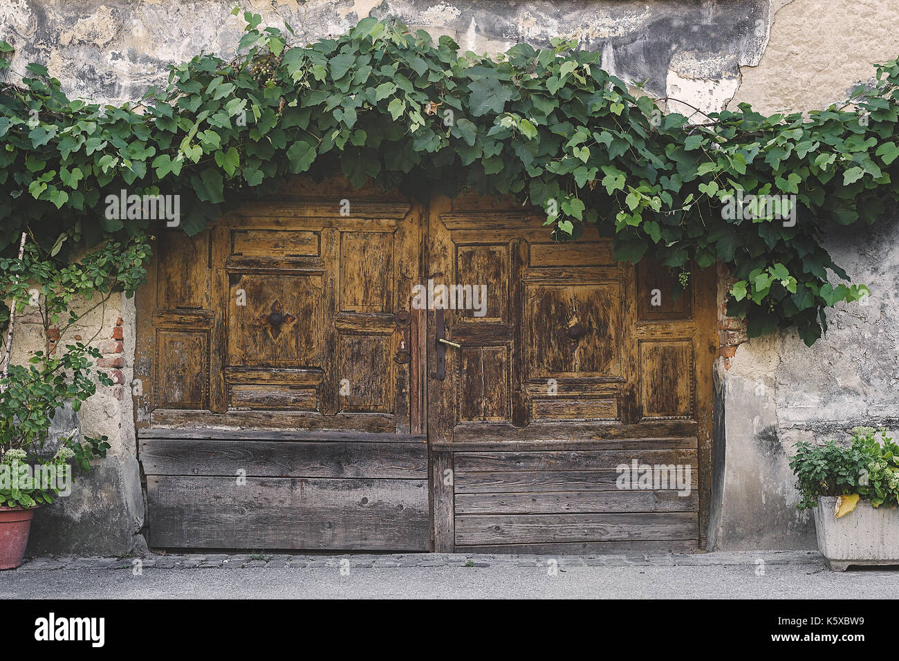 Wooden Double Door High Resolution Stock Photography and Images - Alamy