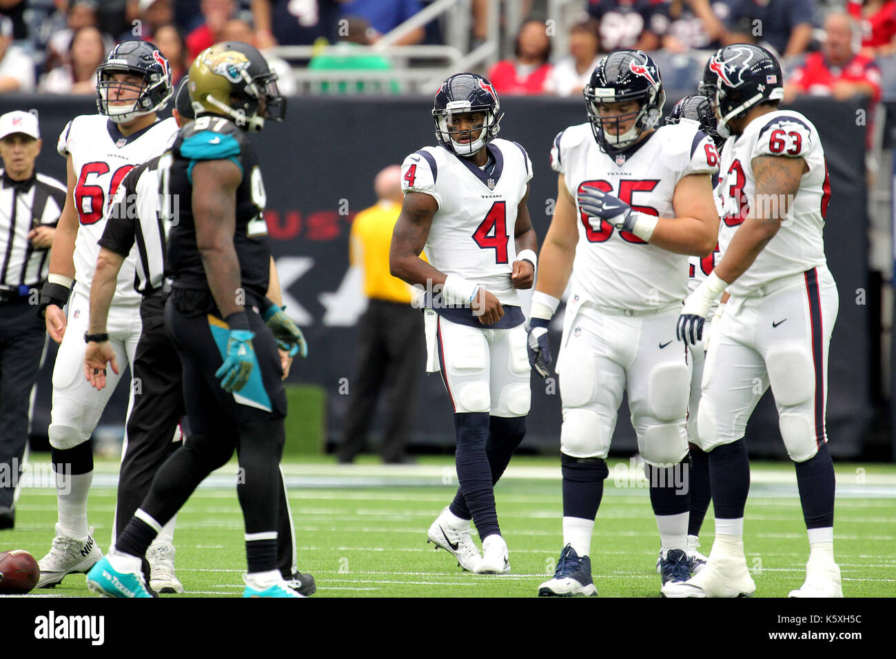 Houston, TX, USA. 10th Sep, 2017. Jacksonville Jaguars outside