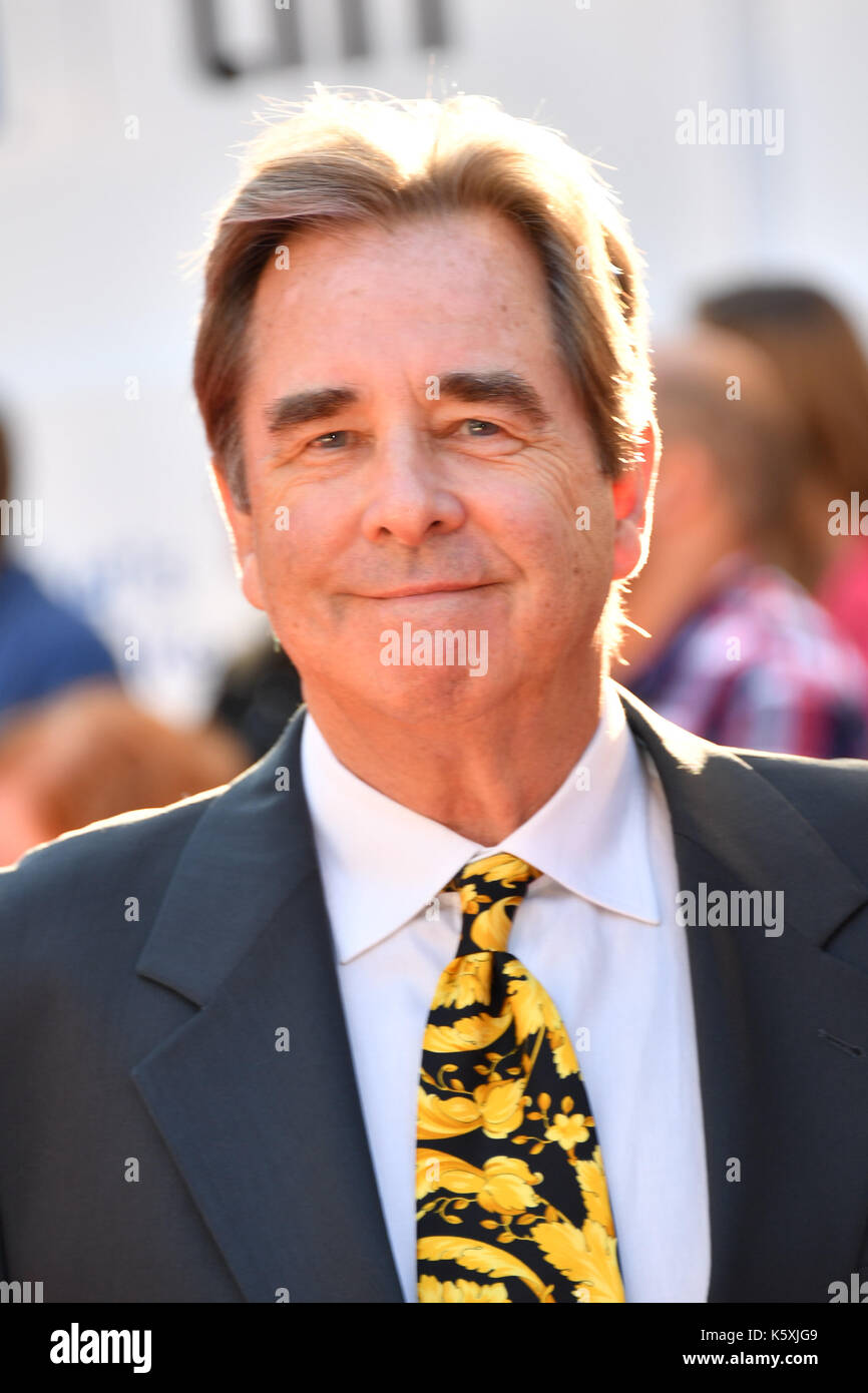 Toronto, Ontario, Canada. 10th Sep, 2017. BEAU BRIGES attends 'The Mountain Between Us' Premiere premiere during the 2017 Toronto International Film Festival at Roy Thomson Hall on September 10, 2017 in Toronto, Canada Credit: Igor Vidyashev/ZUMA Wire/Alamy Live News Stock Photo