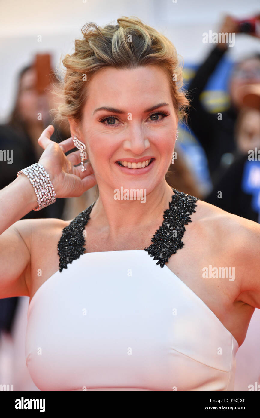 Toronto, Ontario, Canada. 10th Sep, 2017. Actress KATE WINSLET attends 'The Mountain Between Us' Premiere premiere during the 2017 Toronto International Film Festival at Roy Thomson Hall on September 10, 2017 in Toronto, Canada Credit: Igor Vidyashev/ZUMA Wire/Alamy Live News Stock Photo