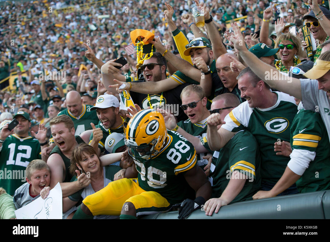 Ty montgomery hi-res stock photography and images - Page 2 - Alamy