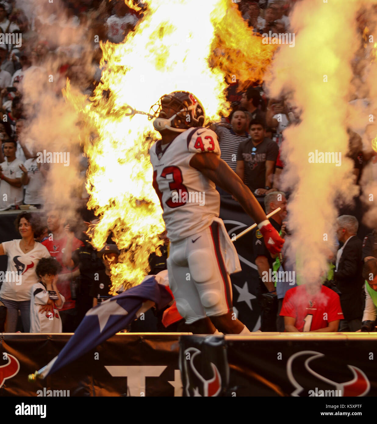 Game 29 of 43 jpg hi-res stock photography and images - Alamy