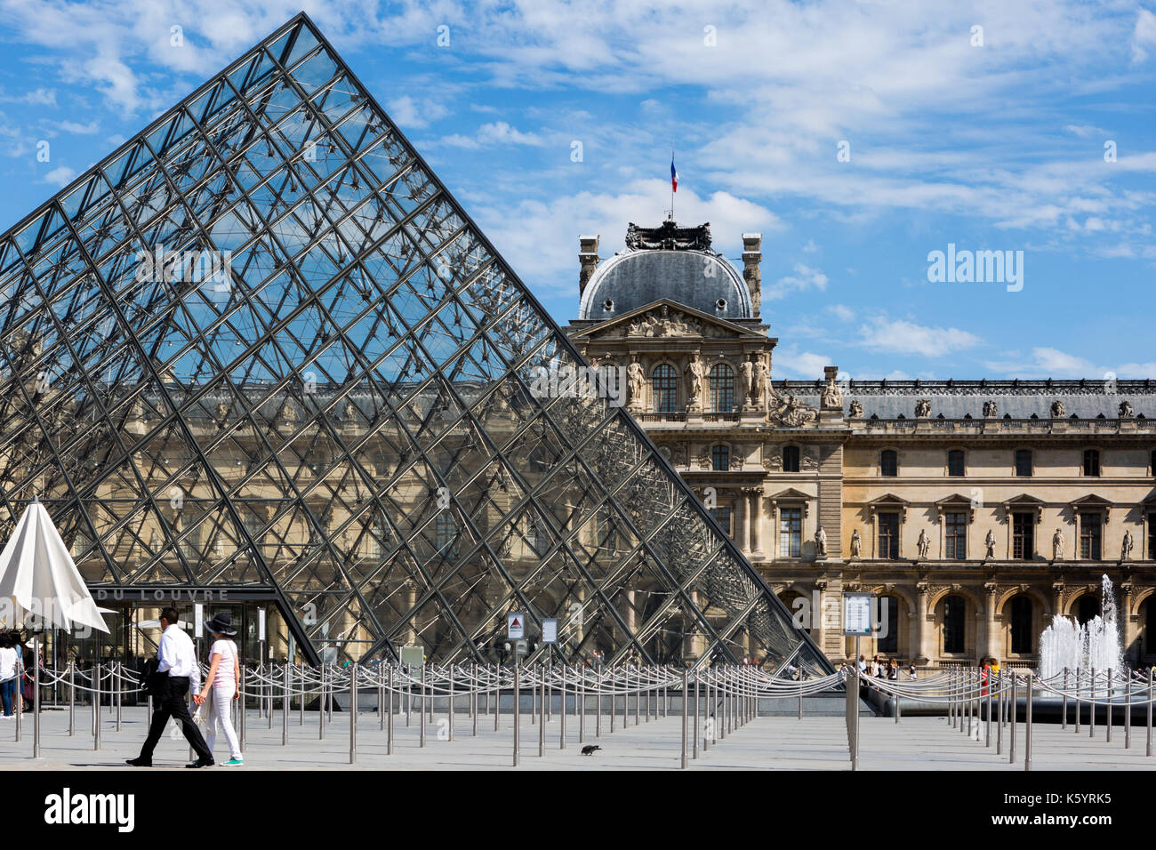 The Pyramide Du Louvre Paris Stock Photo