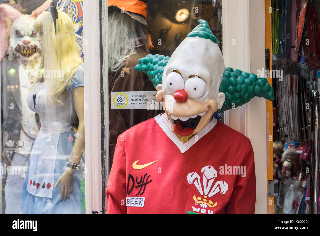 I Claudius,fancy dress, vintage, Castle Arcade,Cardiff, cardiff,capital,Wales,Welsh,city,centre,U.K.,UK,Europe,European,welsh,cosmopolitan,metro, Stock Photo