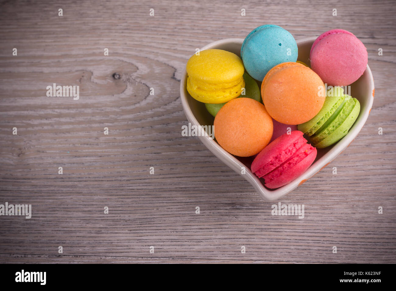 Small Macaroon Mini macaron hi-res stock photography and images - Alamy