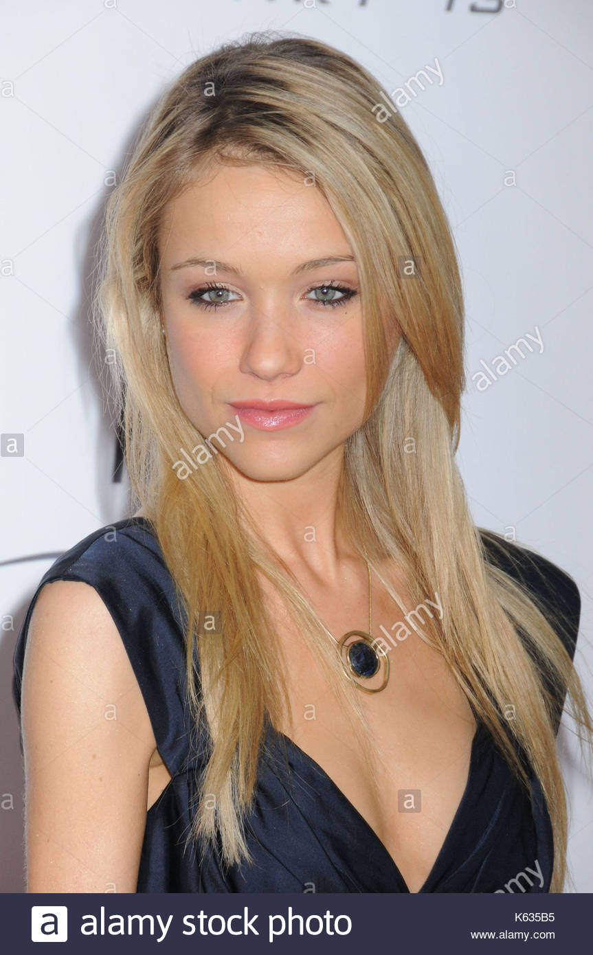 2019 Katrina Bowden naked (39 photos), Topless, Cleavage, Feet, braless 2019 2019 Katrina Bowden naked (73 photos), Pussy, Bikini, Instagram, cleavage 2020