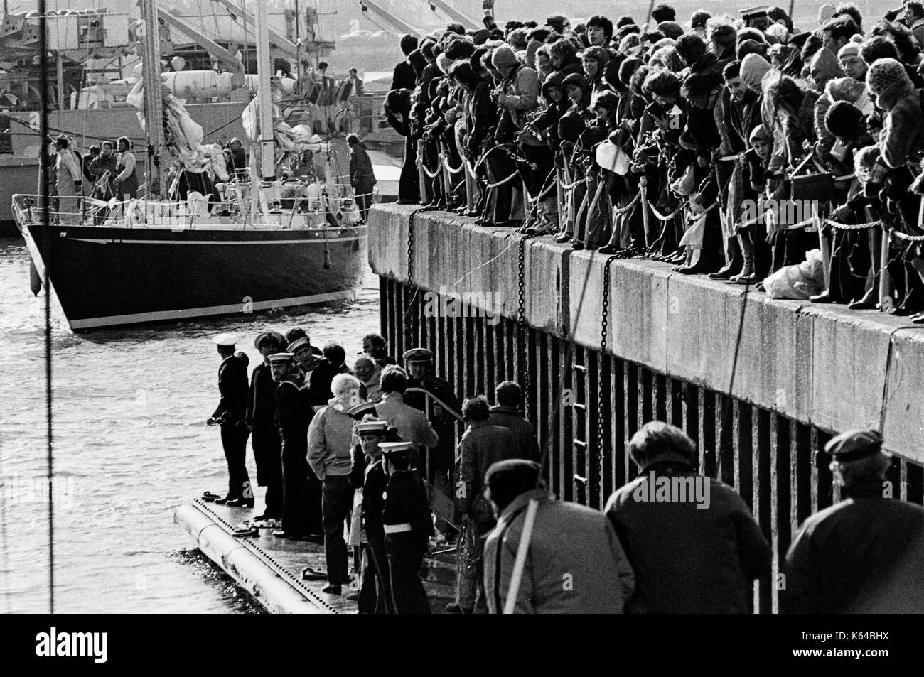 Dutch yacht flyer hi-res stock photography and images - Alamy