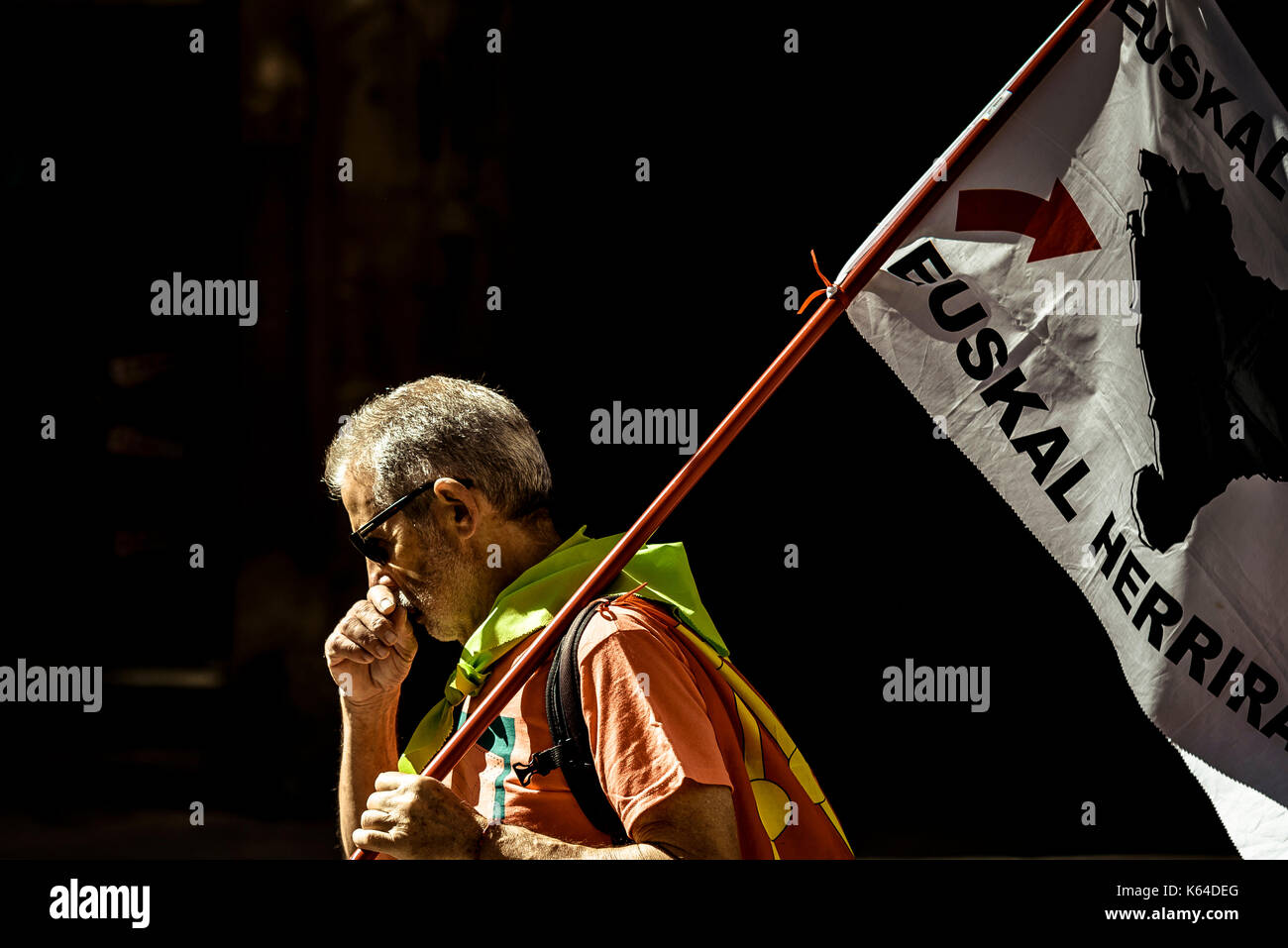 Barcelona, Spain. 11th Sep, 2017. A basque pro-independence activist with his flag is seen on the 'Diada' (Catalan National Day) in Barcelona Credit: Matthias Oesterle/Alamy Live News Stock Photo