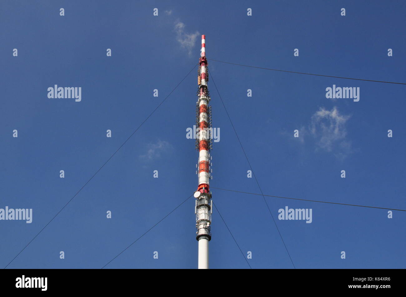 Tv and radio transmitter hires stock photography and images Alamy