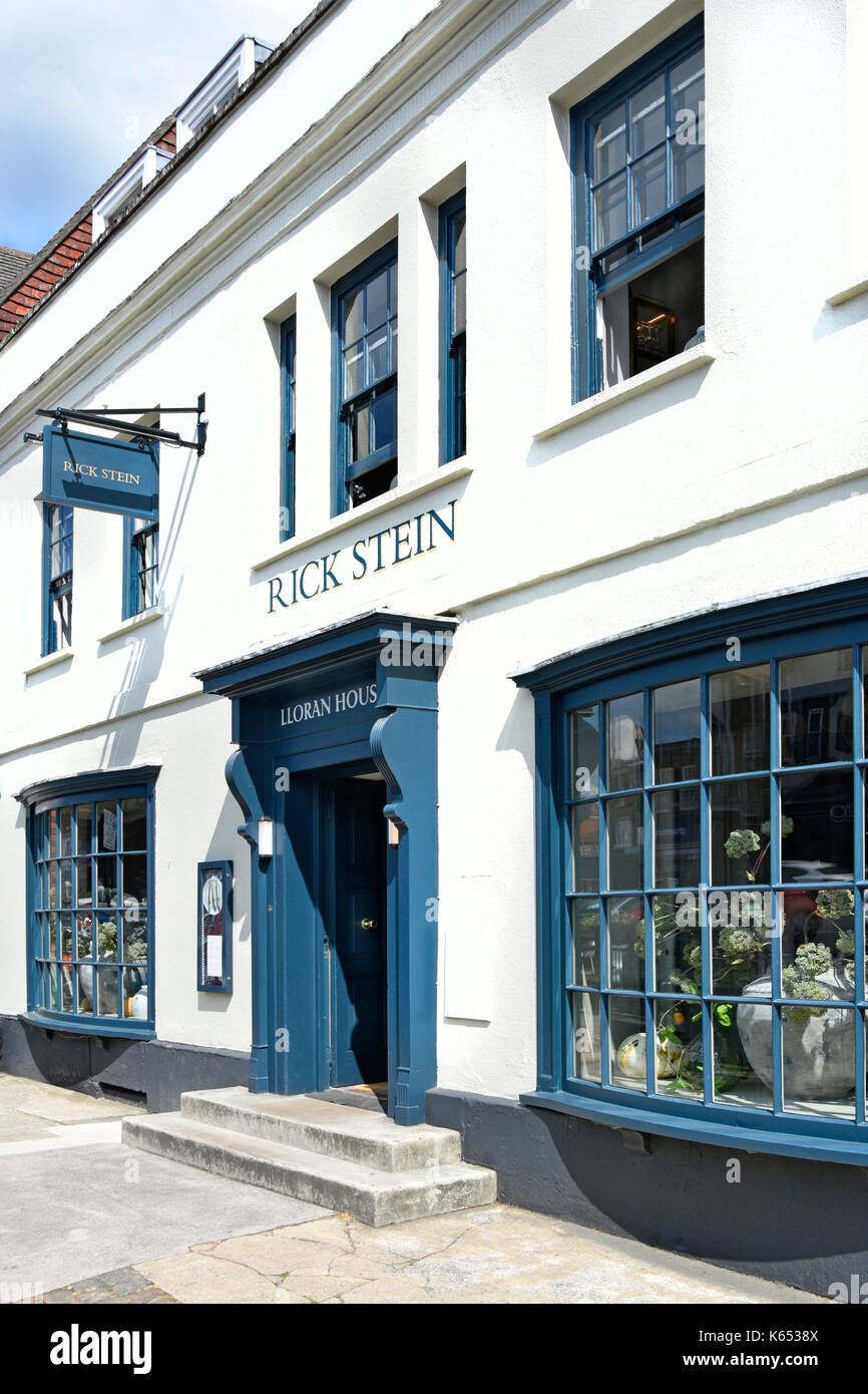 Rick Stein fish and seafood restaurant front elevation & bay windows