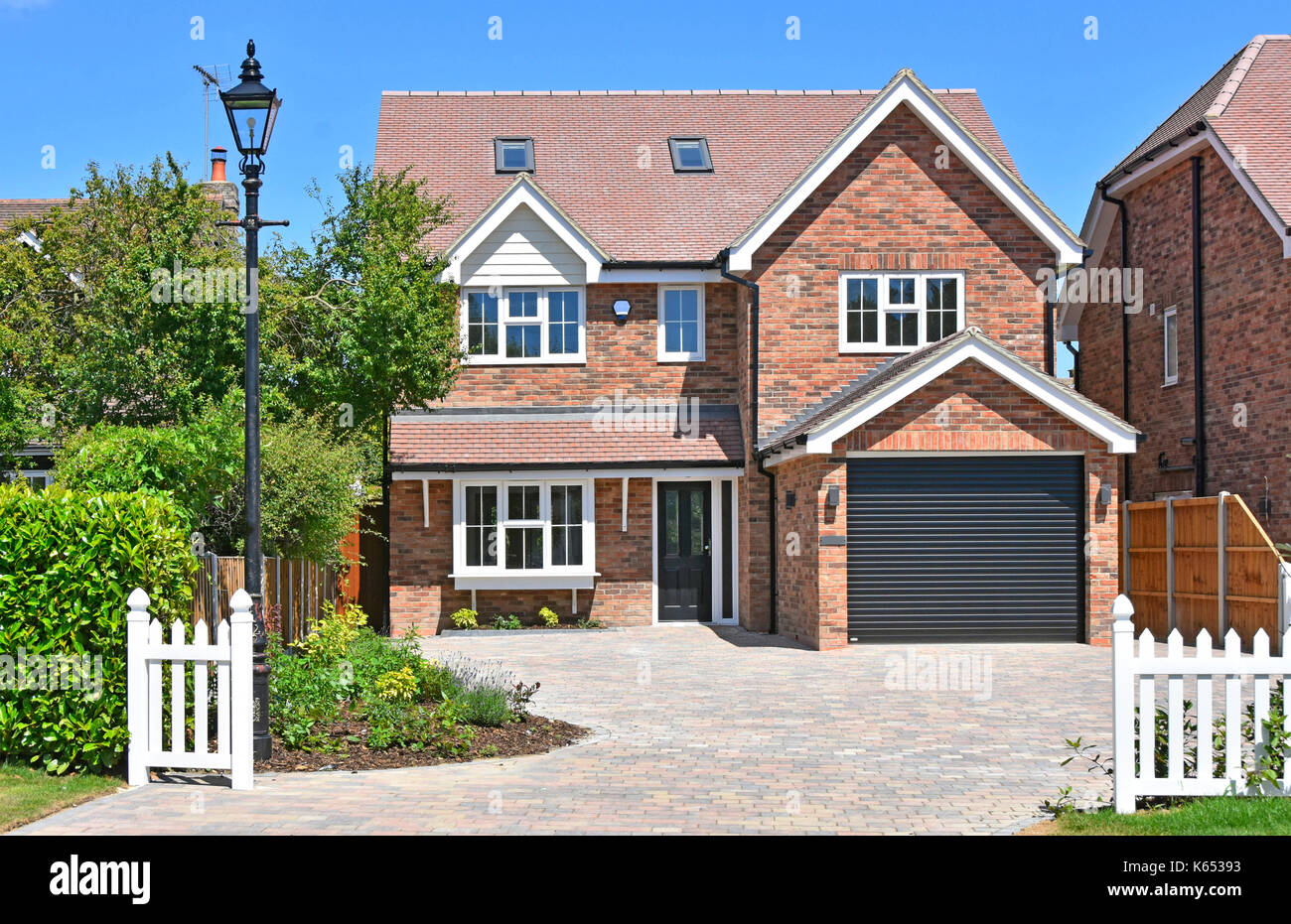 Detached House Uk Hi res Stock Photography And Images Alamy Detached House Uk Hi res Stock Photography And Images Alamy