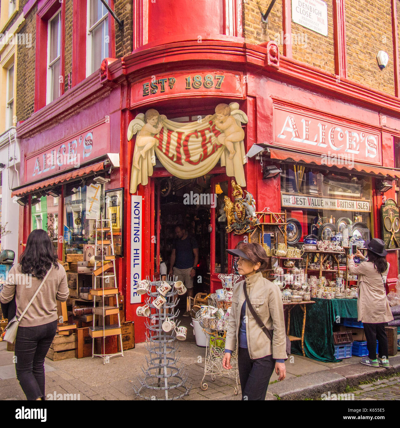 'Alice's' cornor shop in Portabello Road, Notting Hill, London. The shop was featured in the film 'Paddington' but was renamed 'Mr Gruber's' Stock Photo