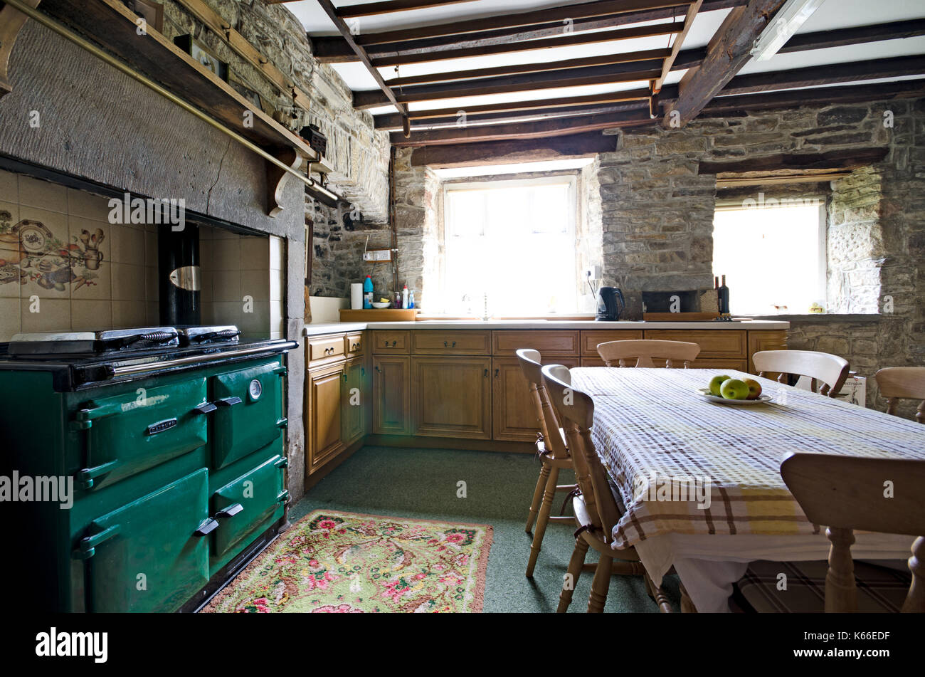 Traditional farmhouse kitchen, Derbyshire Stock Photo
