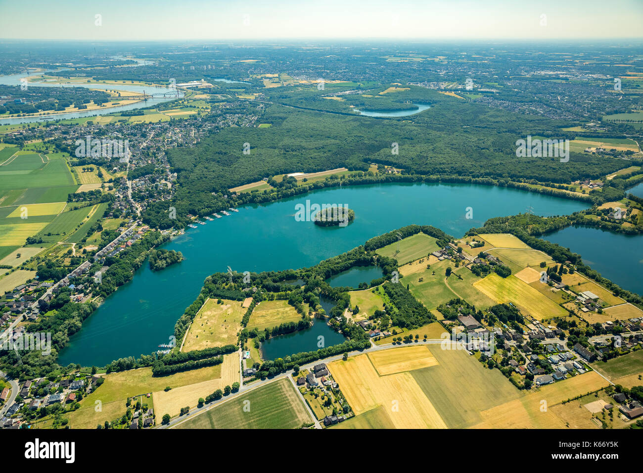 Lohheide lake, sailors Community Lohheider Lake e.V., Baerl, Rheinberg, Ruhr, Nordrhein-Westfalen, Germany, Europe, Aerial View, Aerial, aerial photog Stock Photo