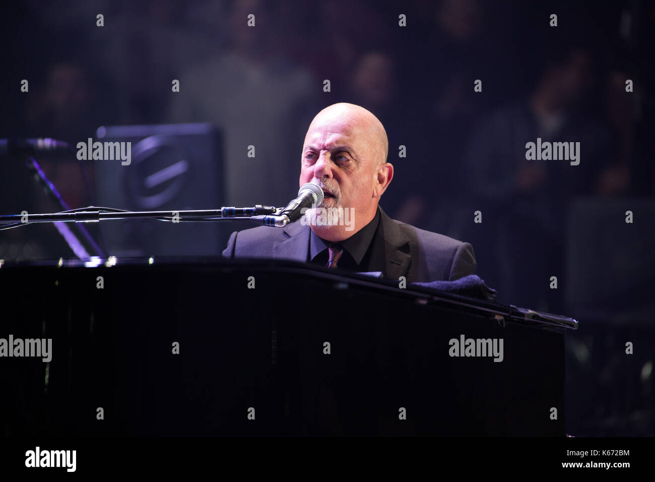 Billy Joel performing his 16th straight sold out appearance at Madison ...