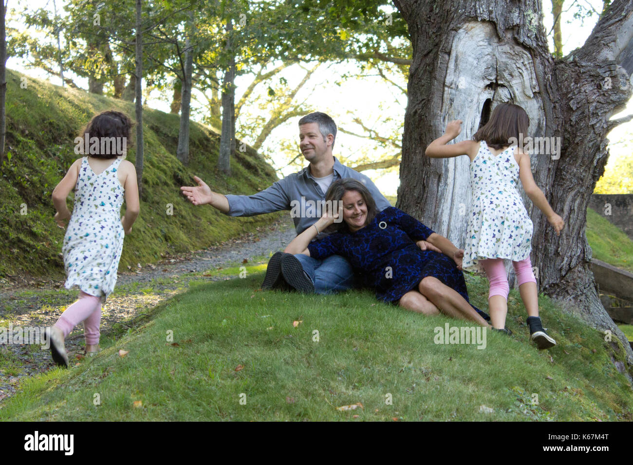 Arms hug hi-res stock photography and images - Alamy