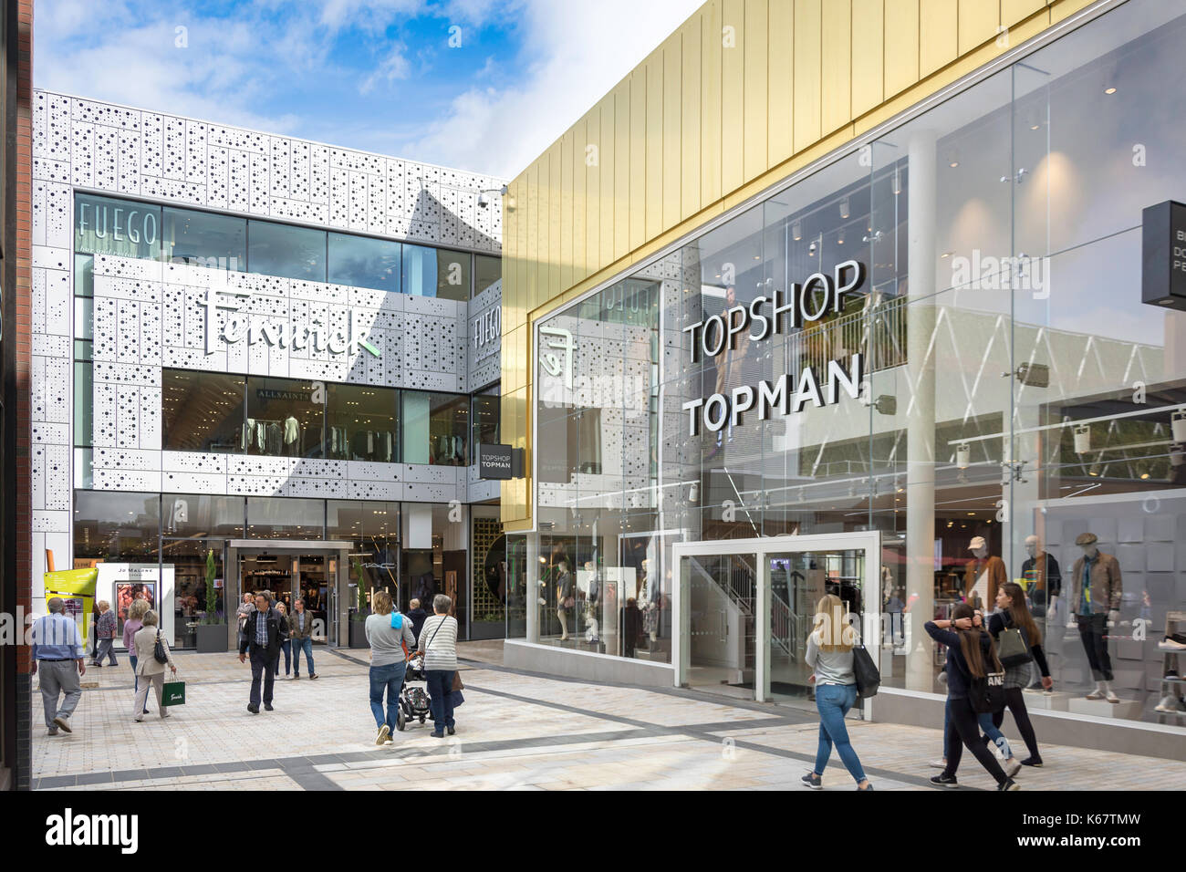 Fenwick and Topshop department stores on The Avenue, The Lexicon, Bracknell, Berkshire, England, United Kingdom Stock Photo