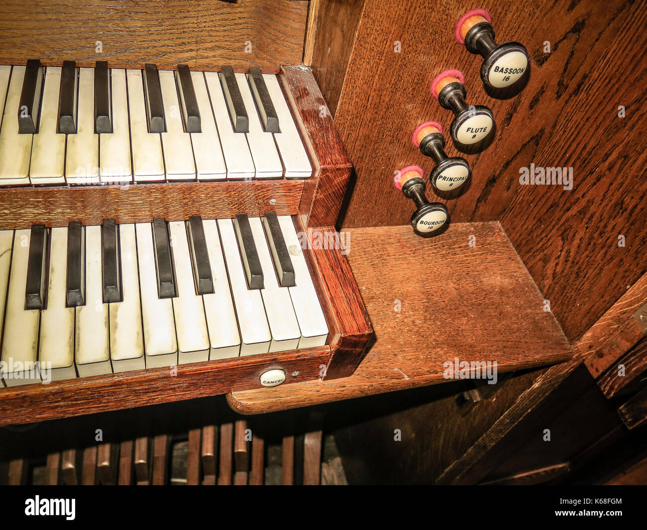 Double Keyboard Organ High Resolution Stock Photography and Images - Alamy