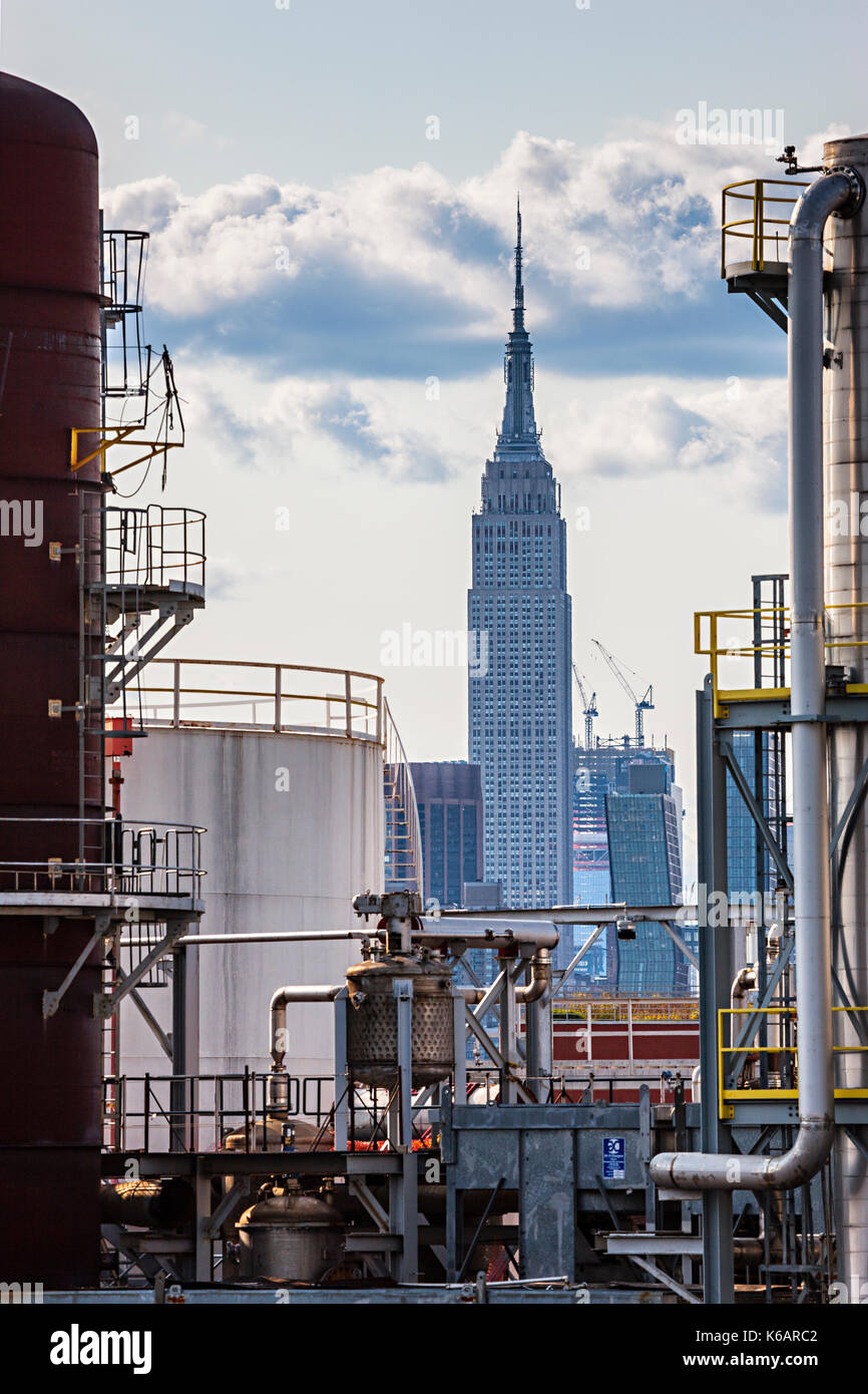 Empire State Building, oil and gas industry, New York City Stock Photo