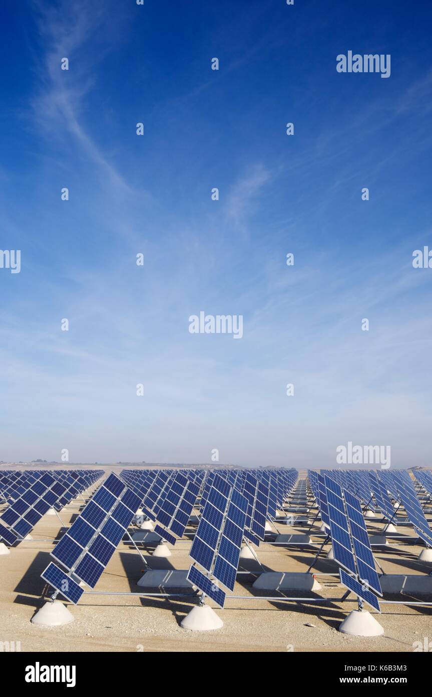 solar station in Zuera, Saragossa, Aragon, Spain Stock Photo - Alamy