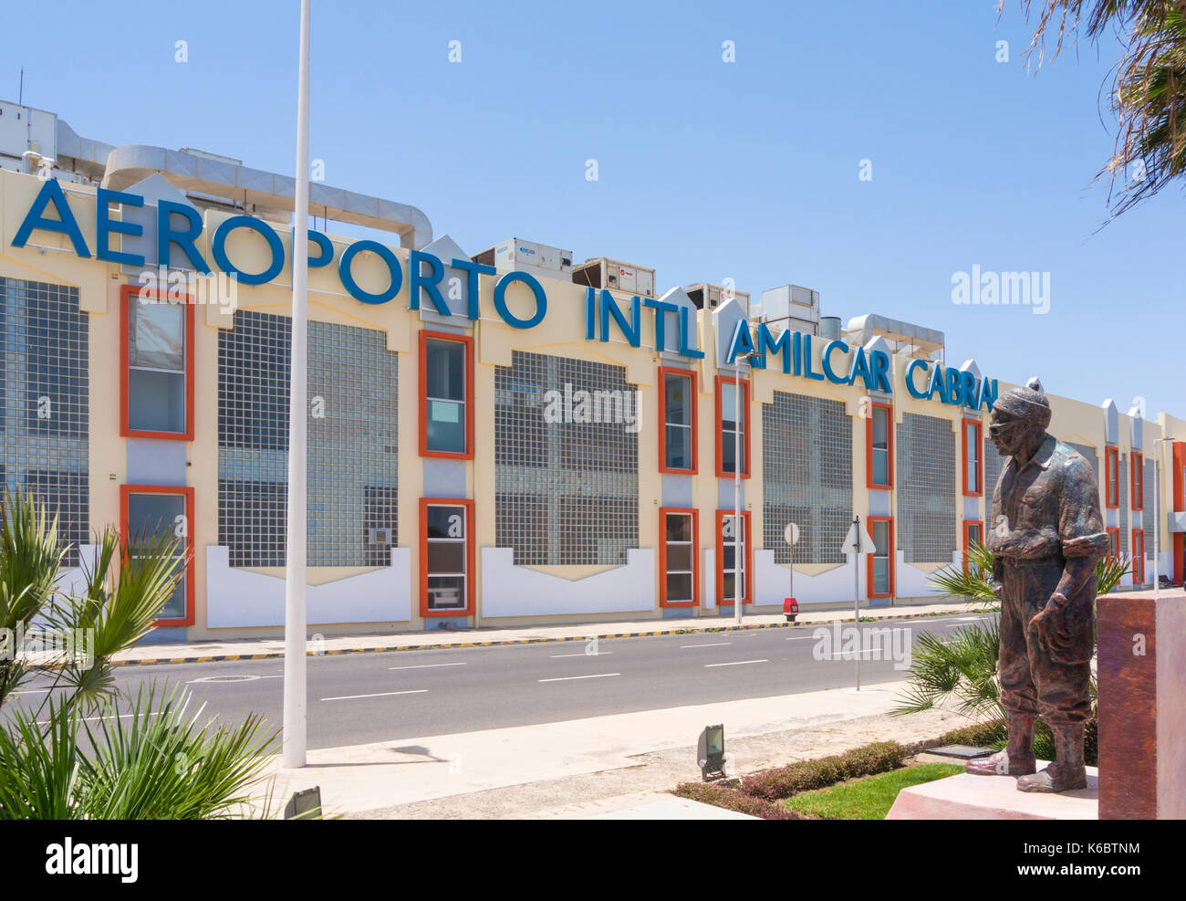 Cape verde Sal Airport statue of Amílcar Cabral outside the departures  entrance of Amílcar Cabral International Airport Sal island Cape Verde  Africa Stock Photo - Alamy