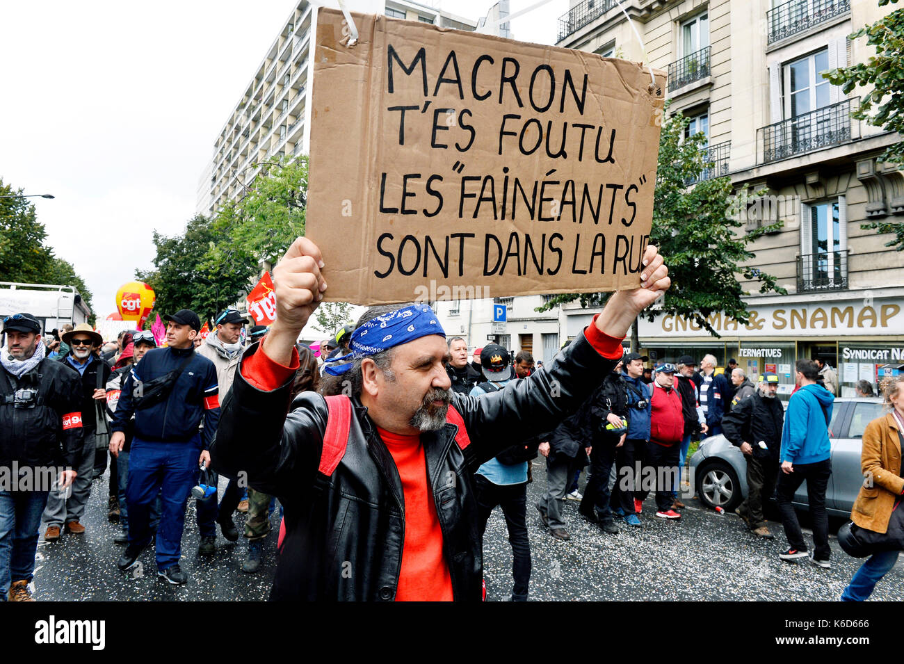 Paris, France. 12th Sep, 2017. Day of strike and protest against the labour Law reform with French unions, fairground workers and circus artists in first line Credit: Frédéric VIELCANET/Alamy Live News Stock Photo