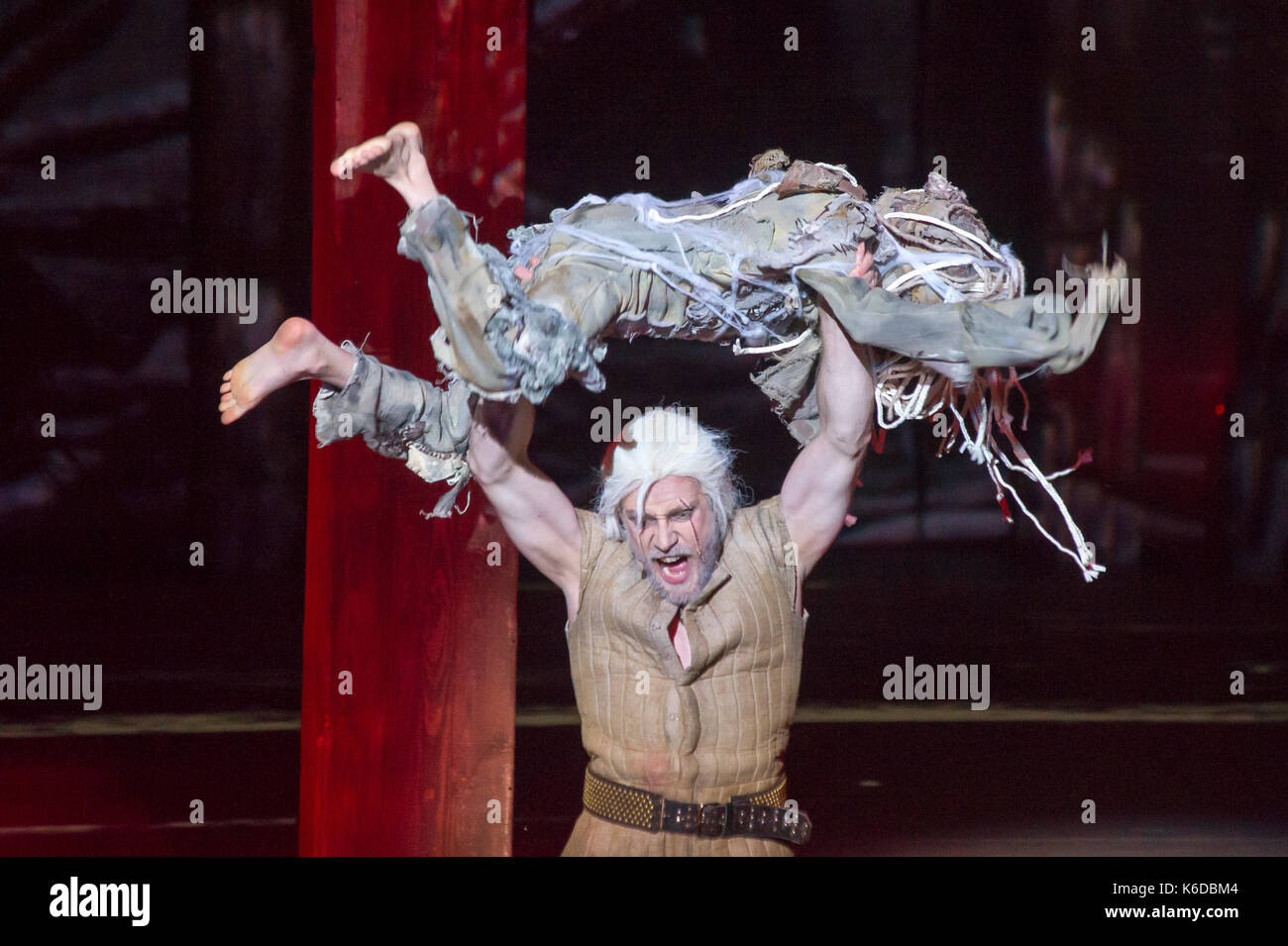 Krzysztof Kowalski as Geralt of Rivia during a media rehearsal of The Witcher musical in Music Theatre in Gdynia, Poland 12 September 2017 © Wojciech Strozyk / Alamy Live News Stock Photo
