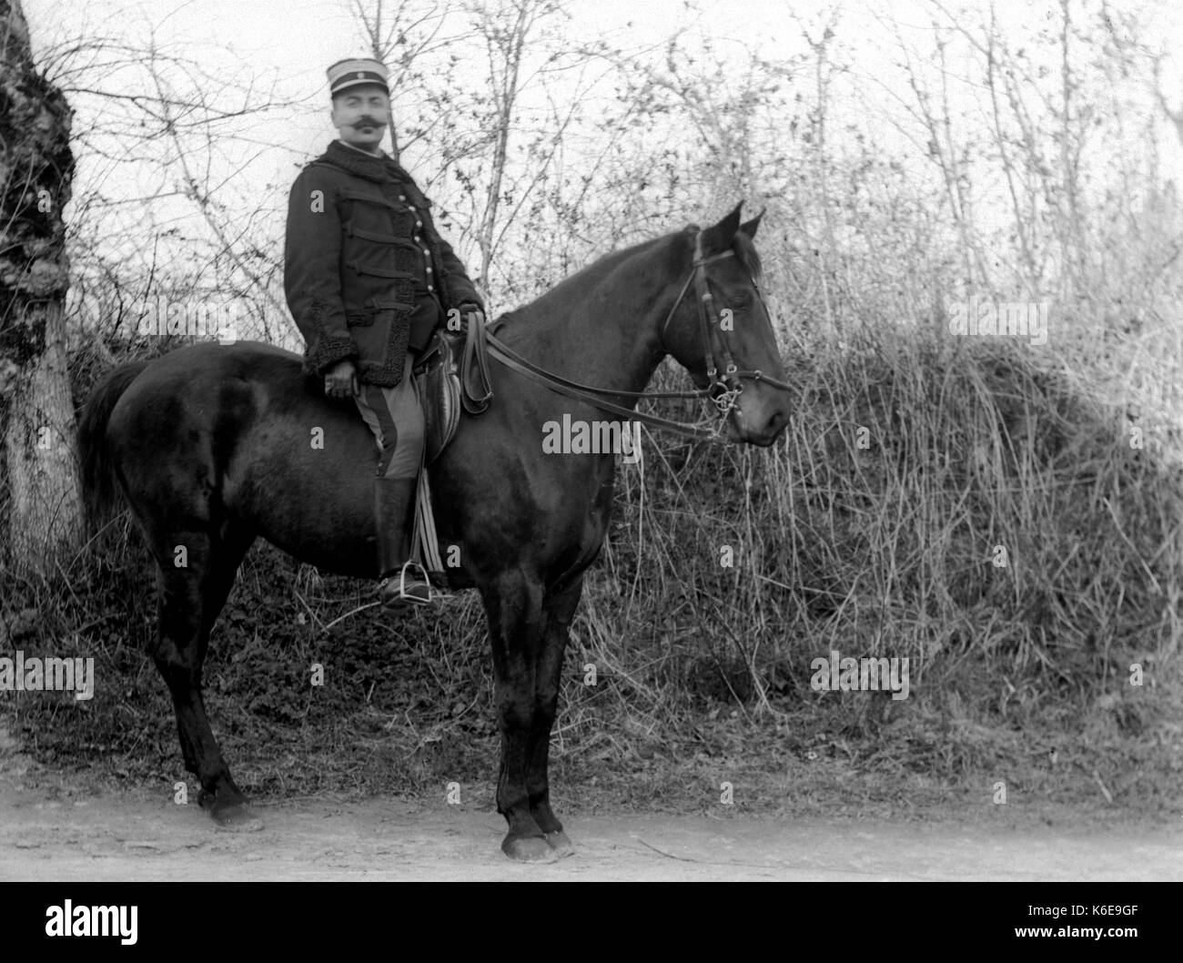 AJAXNETPHOTO. 1891-1910 (APPROX). SAINT-LO REGION, NORMANDY.FRANCE. - MAN ON HORSEBACK DRESSED IN FRENCH ARMY UNIFORM DATING FROM THE 1870S FRANCO-PRUSSIAN WAR. PHOTOGRAPHER:UNKNOWN © DIGITAL IMAGE COPYRIGHT AJAX VINTAGE PICTURE LIBRARY SOURCE: AJAX VINTAGE PICTURE LIBRARY COLLECTION REF:AVL FRA 1890 B29X1217 Stock Photo