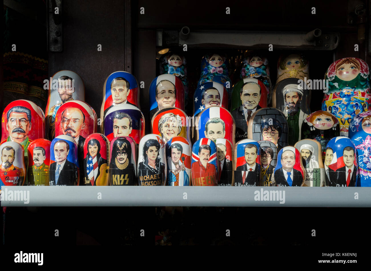 Matryoshka Doll Queen Hi res Stock Photography And Images Alamy Matryoshka Doll Queen Hi res Stock Photography And Images Alamy