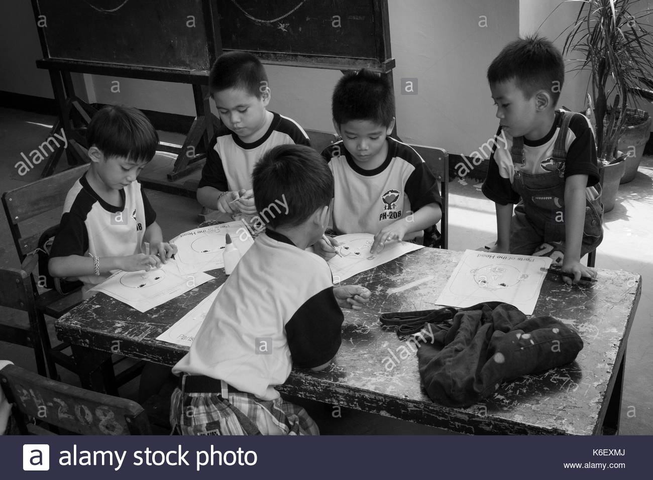 Philippines Children School Stock Photos & Philippines Children School