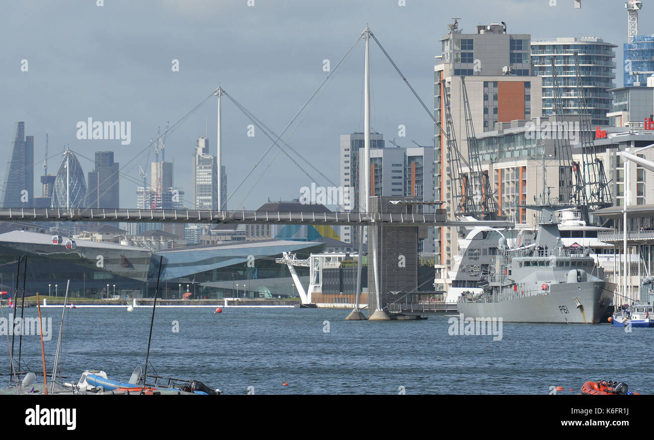 Worlds biggest arms fair hires stock photography and images Alamy