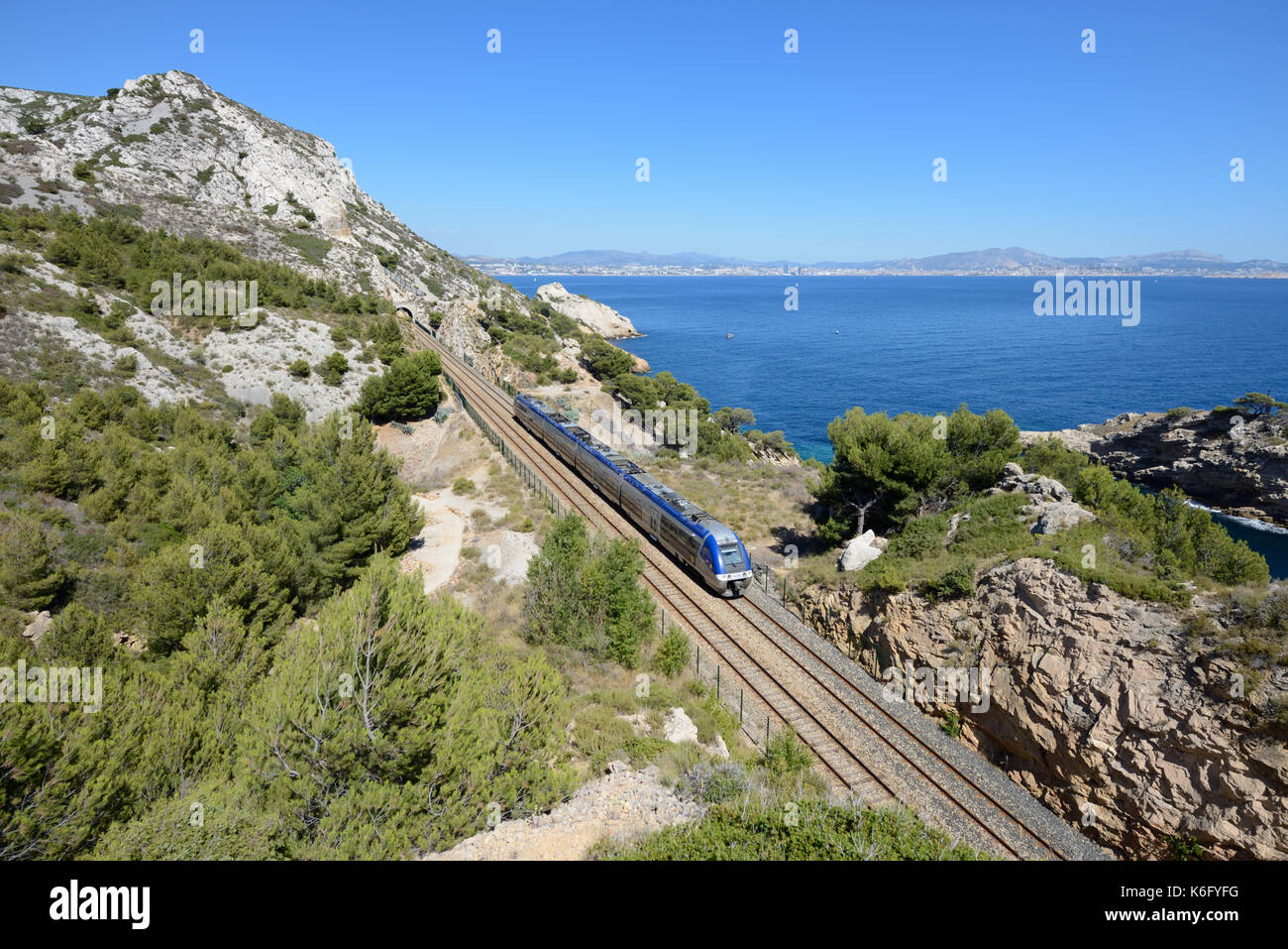 Cote d'azur train sea hi-res stock photography and images - Alamy